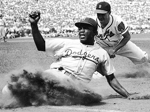 MLB celebrates Jackie Robinson, calls for justice continue