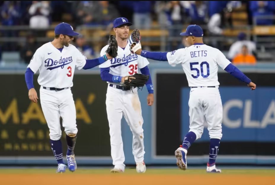 First Half Report Card: Dodgers Outfield | DodgersBeat